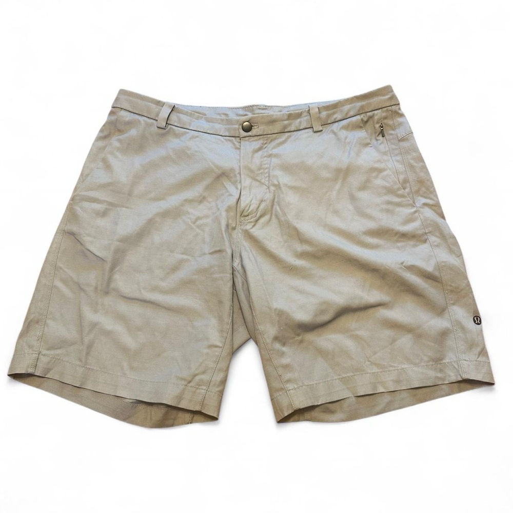 Men's Tan Shorts